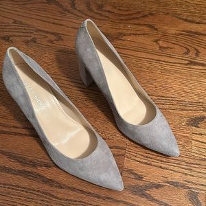 Mark Fischer, suede pumps